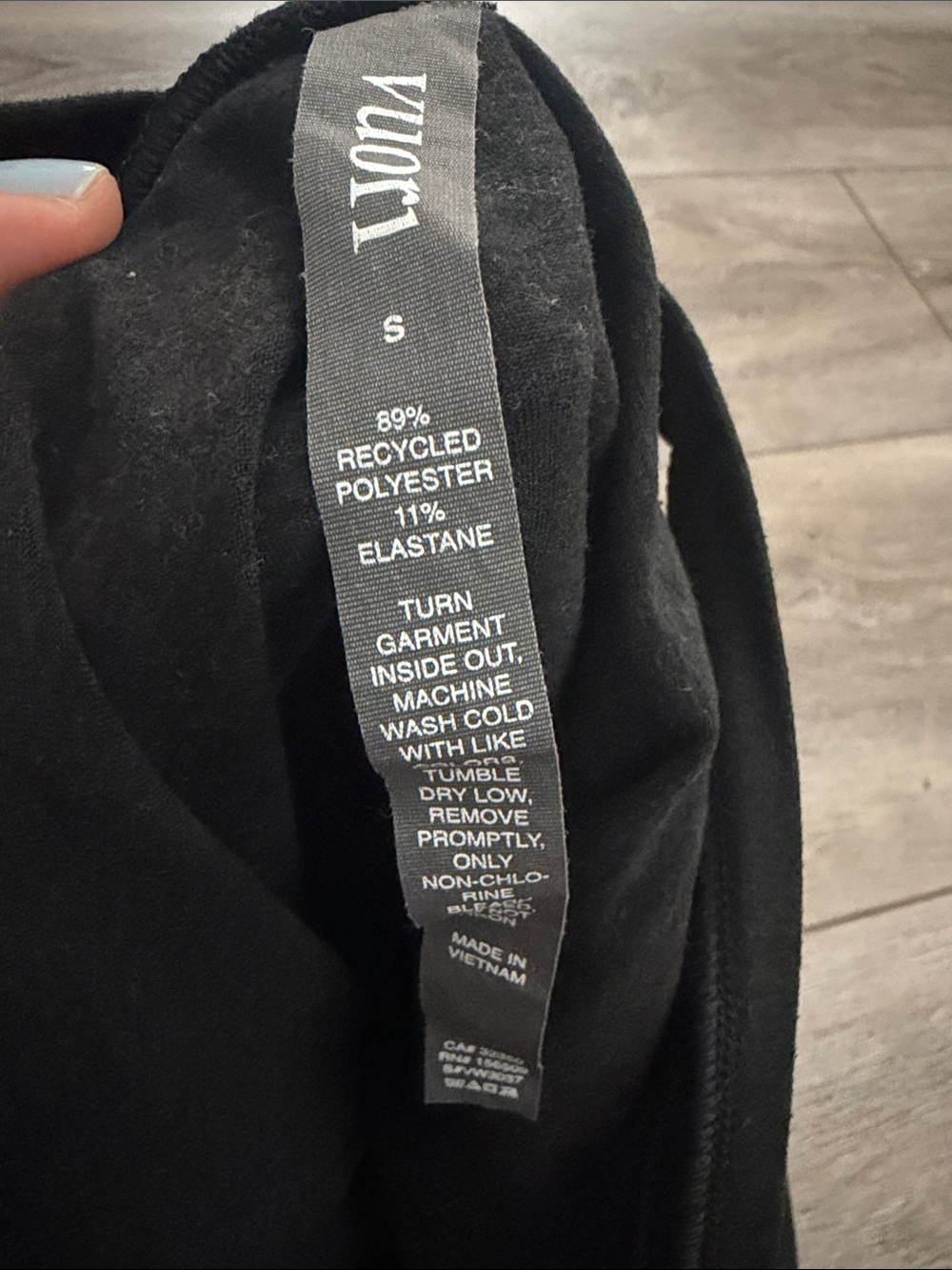 Vuori Black Crossback One-Piece Romper - Picture 5 of 5